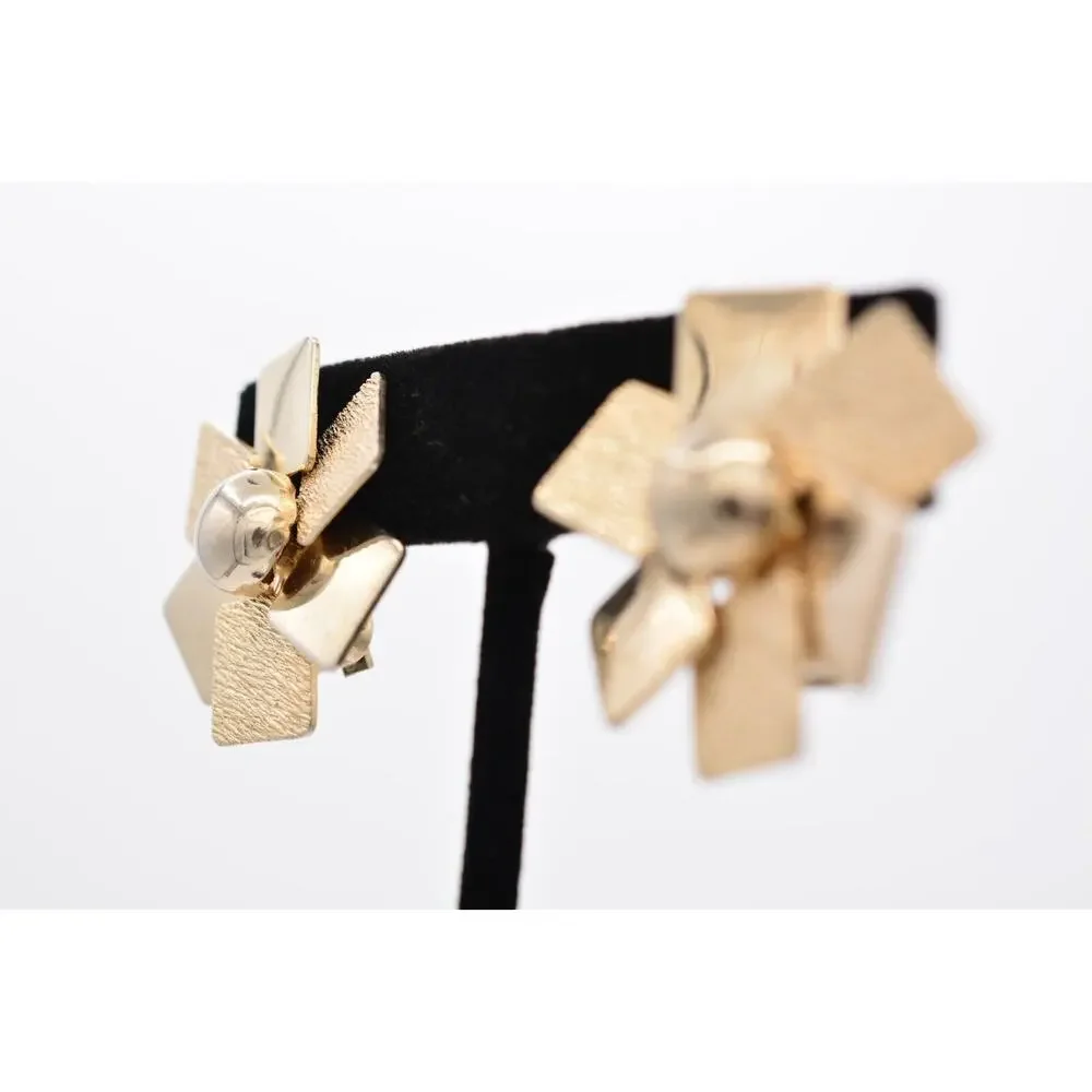 Unbranded gorgeous earrings
